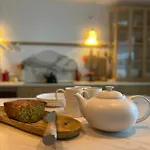 公寓 Sonnenhof Juliet - Design-led Swiss Luxury 萨斯费