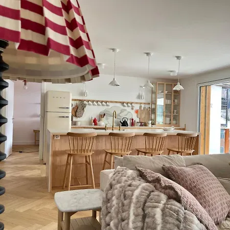 Sonnenhof Juliet - Design-led Swiss Luxury Зас-Фе