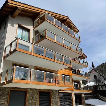 Holiday home Sonnenhof Juliet - Design-led Swiss Luxury Saas-Fee