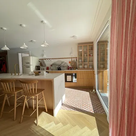 Sonnenhof Juliet - Design-led Swiss Luxury Зас-Фе