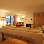 Apartment Sonnenhof Juliet - Design-led Swiss Luxury Saas-Fee